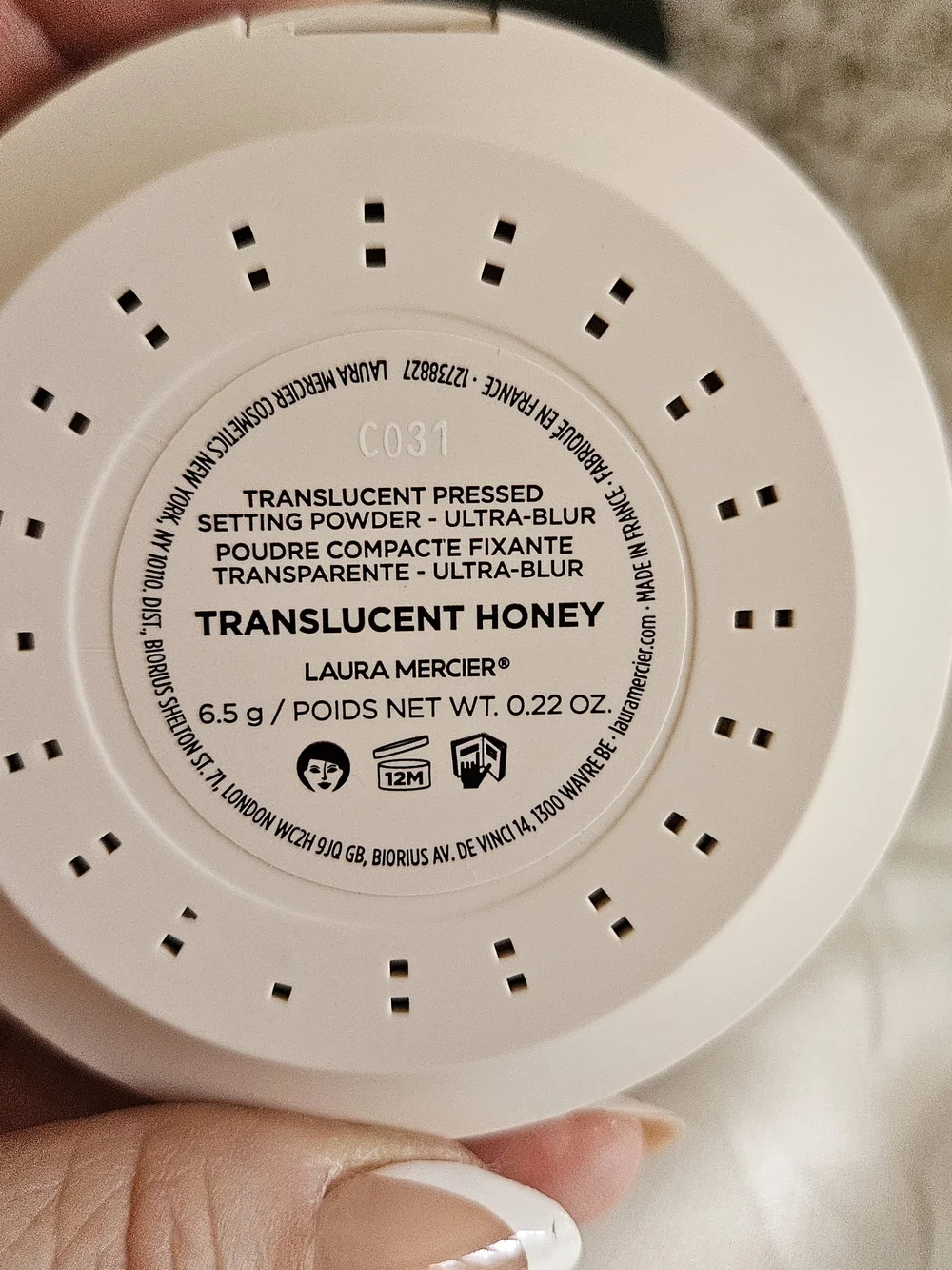 Laura Mercier Translucent Pressed Setting Powder - Translucent Honey